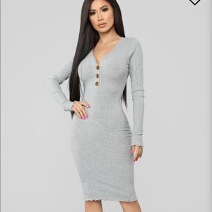 New w/o tags ribbed grey button up bodycon dress